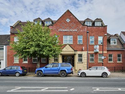 Property Image for Forward House, High Street, Henley-in-Arden