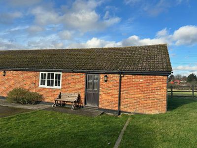 Property Image for The Coach House & The Shires, Woods Farm, Wokingham, RG40 3AE