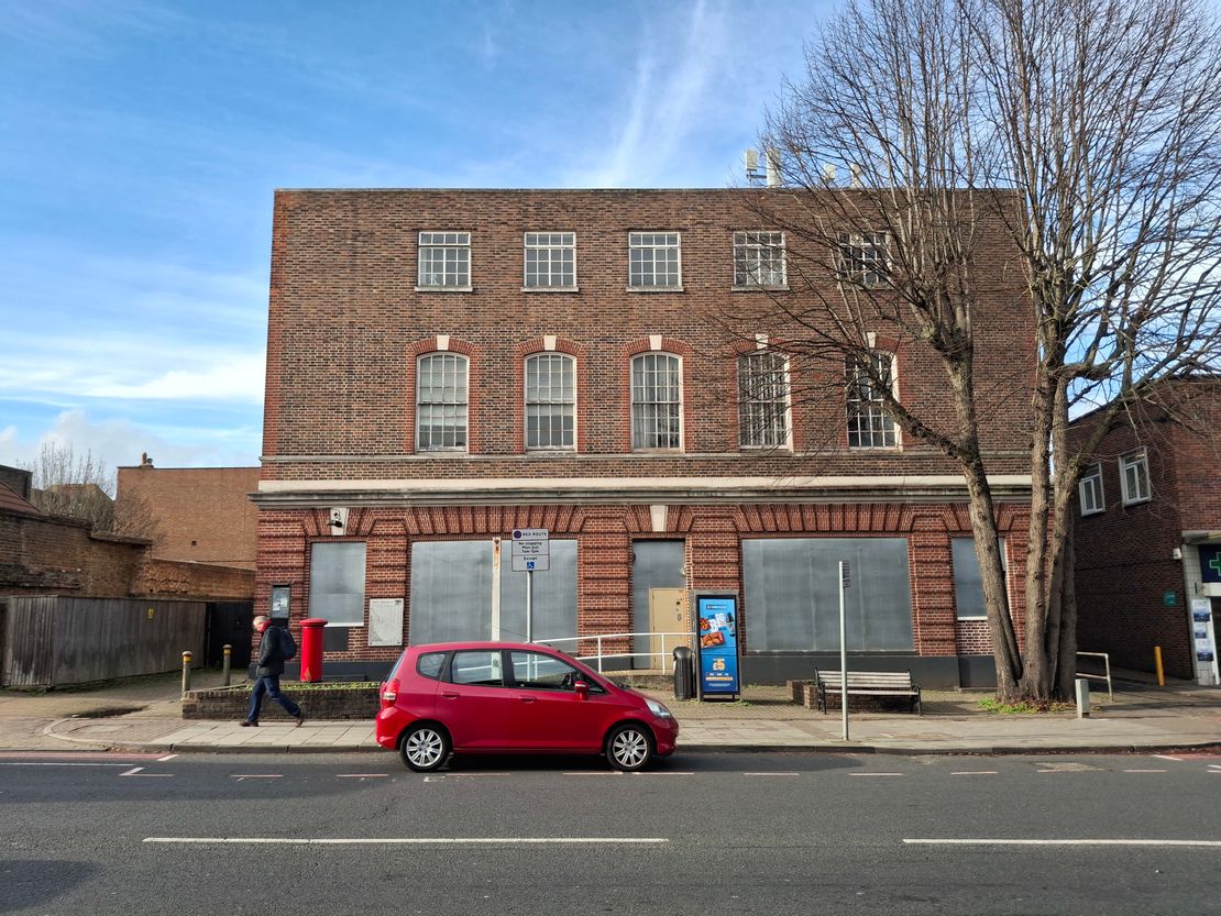 92 Station Road, West Wickham, Kent, BR4 0PU