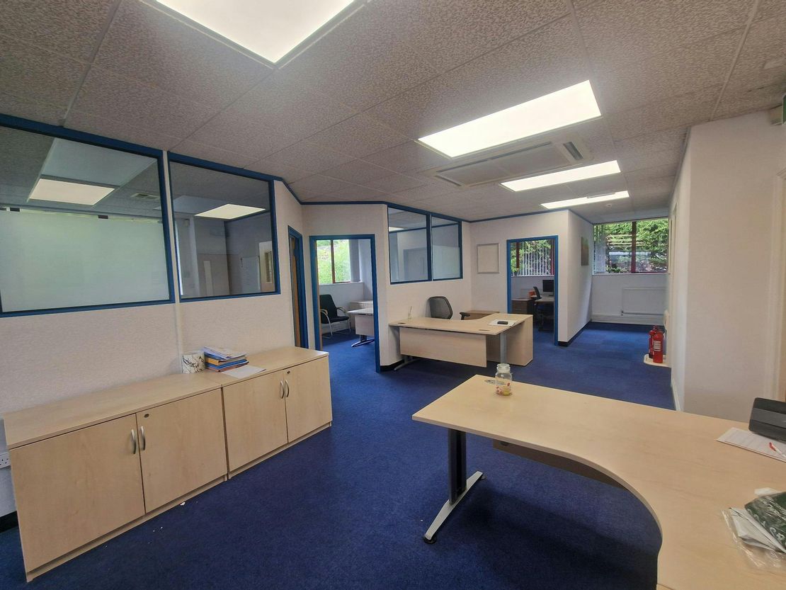 Unit 13 Campbell Court, Bramley, Nr Basingstoke, RG26 5EG