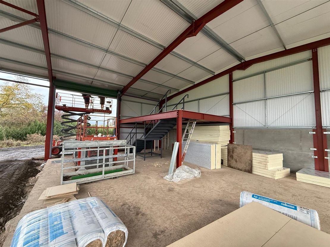 Droitwich Road, Bromsgrove B60 4DD