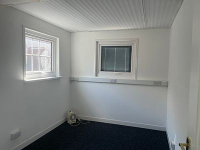Property Image for 1b Lonlas Industrial Estate, Neath, Wales, SA10 6RR