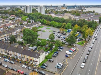 Property Image for Crown And Darnley Road Car Parks, Crown Road, Grays, Essex, RM17 6QX