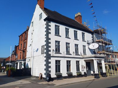 Property Image for The Hart, Carter Street, Uttoxeter, Staffordshire, ST14 8EU