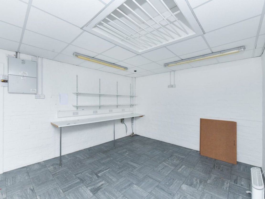 Unit 26 Idlewells Centre, Sutton in Ashfield, Sutton in Ashfield, Nottinghamshire, NG17 1BN