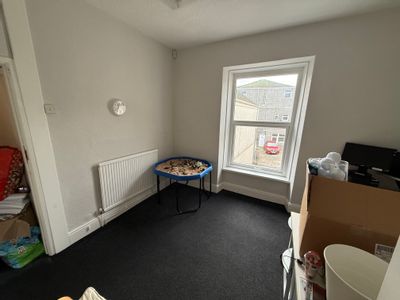 Property Image for 21 John St, Llanelli SA15 1UP