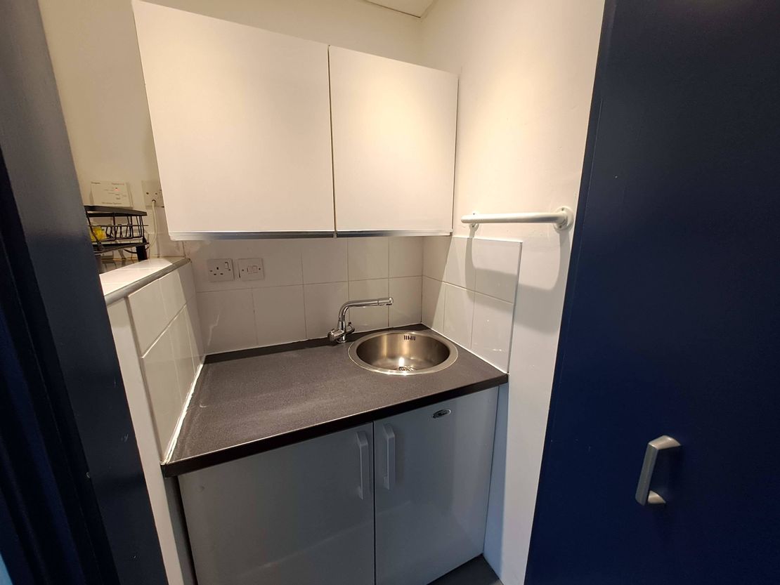 6 Bassett Court, Newport Pagnell, Buckinghamshire, MK16 0JN