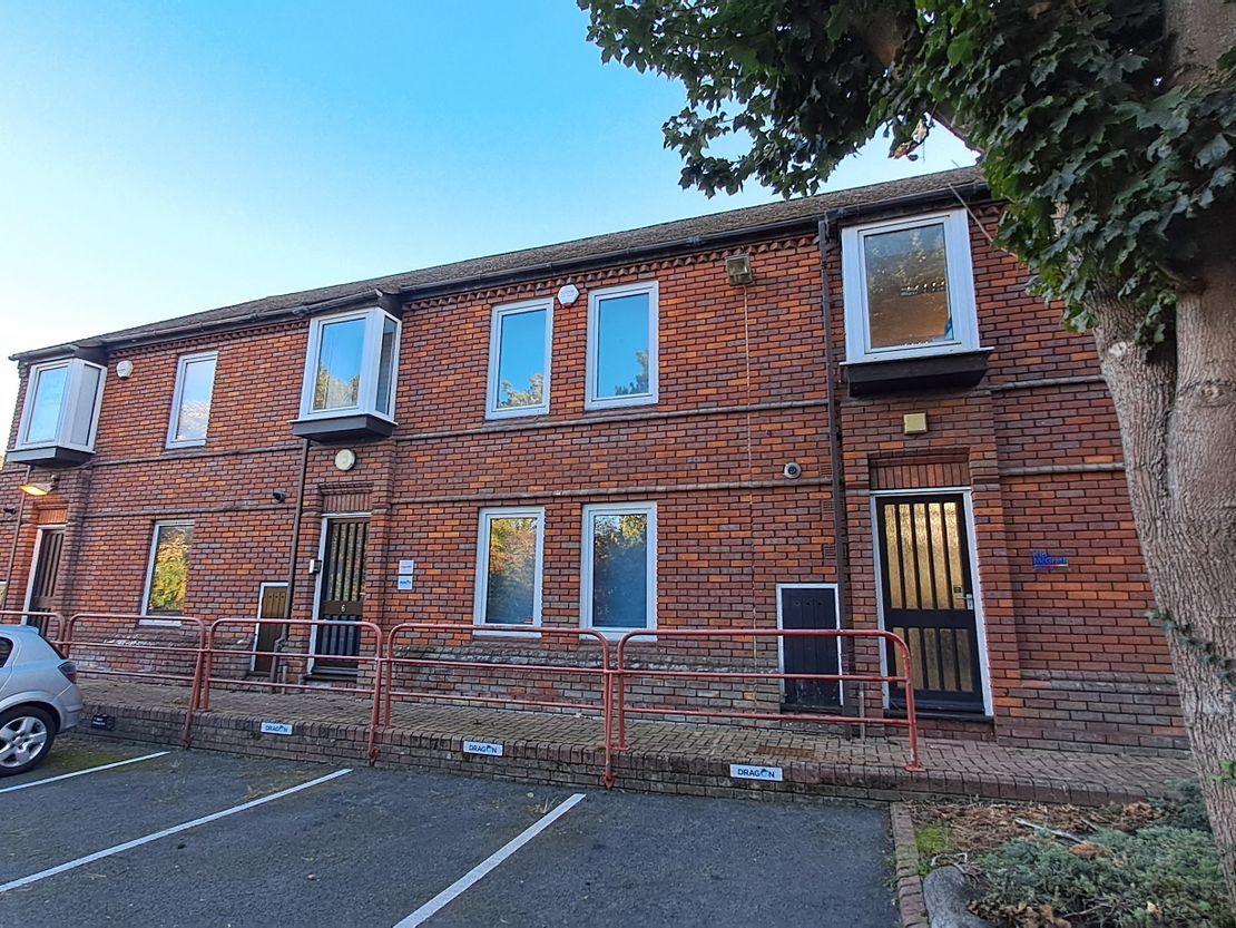 6 Bassett Court, Newport Pagnell, Buckinghamshire, MK16 0JN
