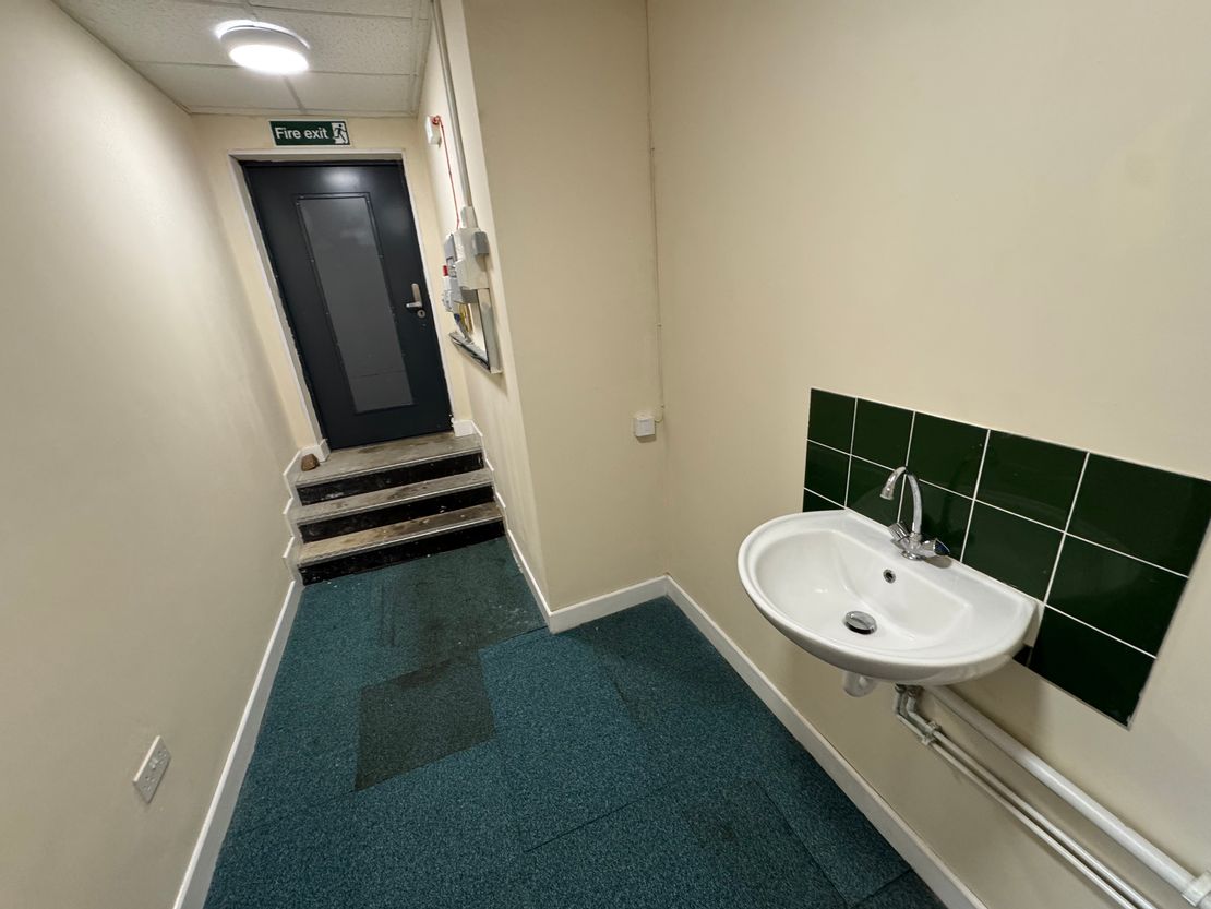 Unit 9 Church Arcade, Bedford, MK40 1LQ