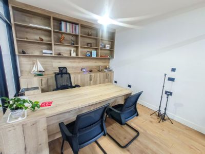 Property Image for Unit 15 Belvue Business Centre, Belvue Road, Northolt, UB5 5QQ