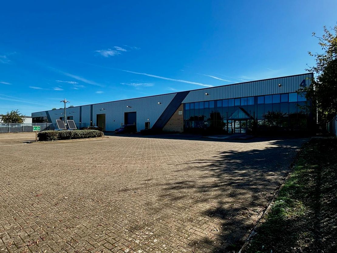 Unit 4 Express Park, Shipton Way, Rushden, NN10 6GL