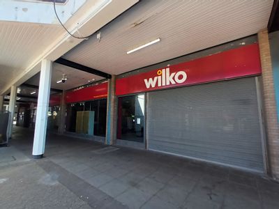 Property Image for 28 Market Walk, Newton Abbot, South West, TQ12 2RX