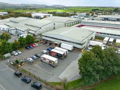 Property Image for Brake Bros, Victoria Business Park, Roche, South West, PL26 8LX
