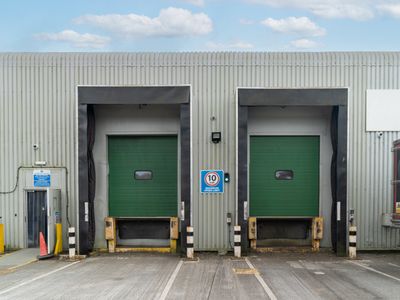 Property Image for Brake Bros, Victoria Business Park, Roche, South West, PL26 8LX
