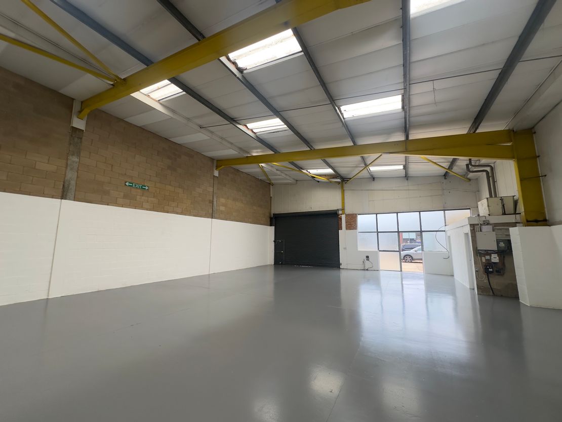 Unit 11, Hyatt Trading Estate, Babbage Road, Stevenage, Hertfordshire, SG1 2EQ