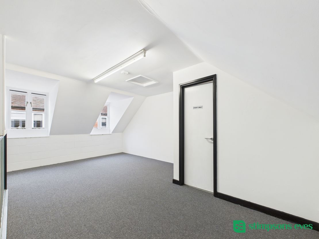 9 Cornwall Place, Buckingham, MK18 1SB