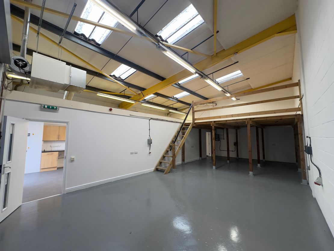 Unit 4, Hyatt Trading Estate, Babbage Road, Stevenage, Hertfordshire, SG1 2EQ