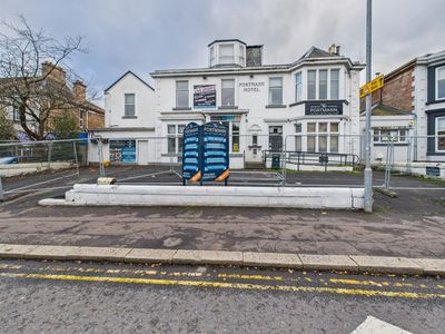 Property Image for Portmann Hotel, 42 Portland Road, Kilmarnock, East Ayrshire, KA1 2DL