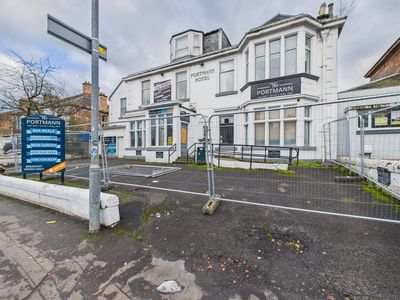 Property Image for Portmann Hotel, 42 Portland Road, Kilmarnock, East Ayrshire, KA1 2DL