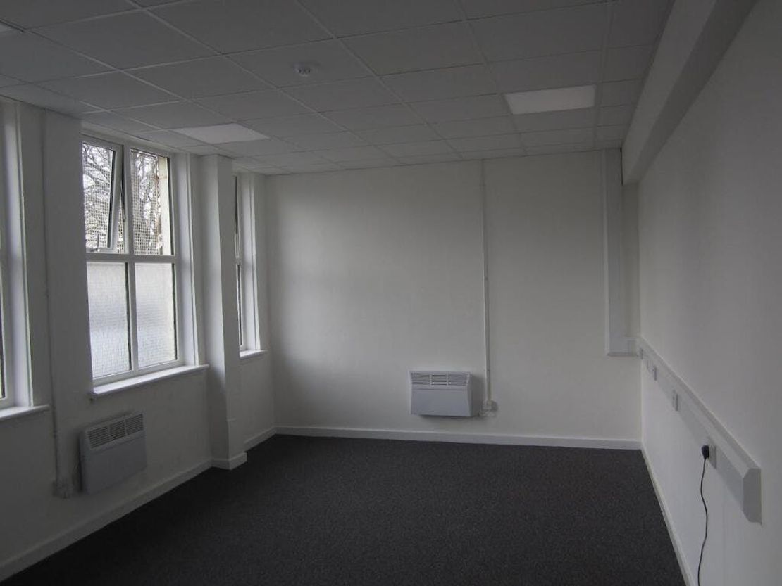 Carntyne Industrial Estate, Camelon Street, Glasgow, G32 6AF