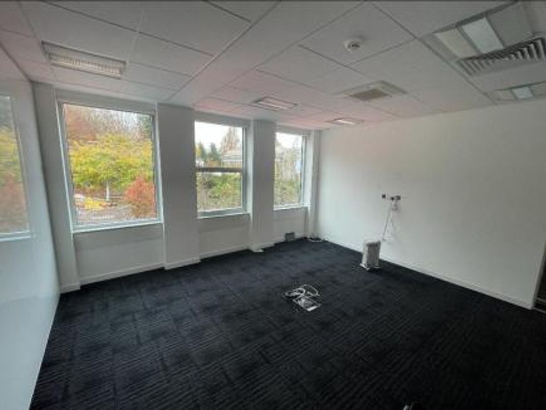 90 Hills Road, Cambridge, CB2 1LQ
