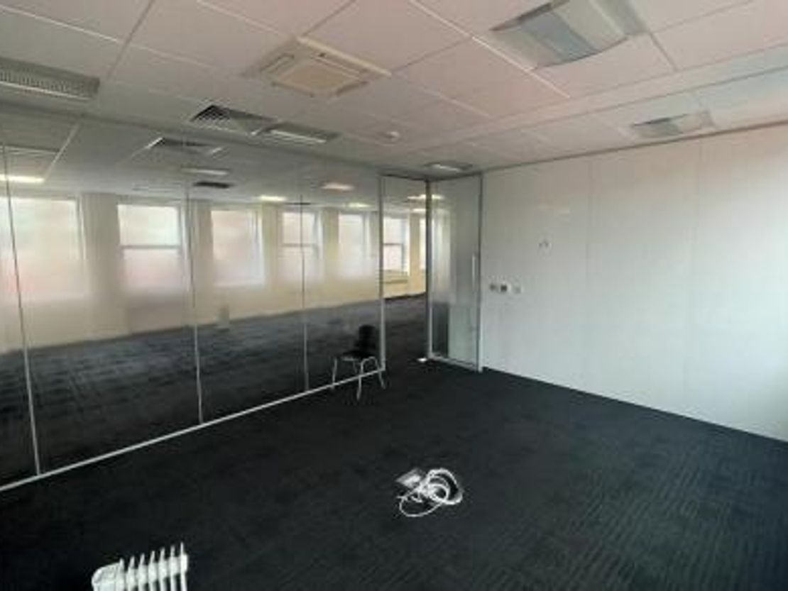 90 Hills Road, Cambridge, CB2 1LQ