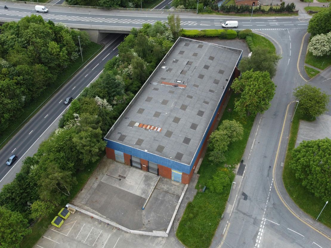 Unit 100, Nepshaw Lane South, Gildersome, Morley, LS27 7JQ