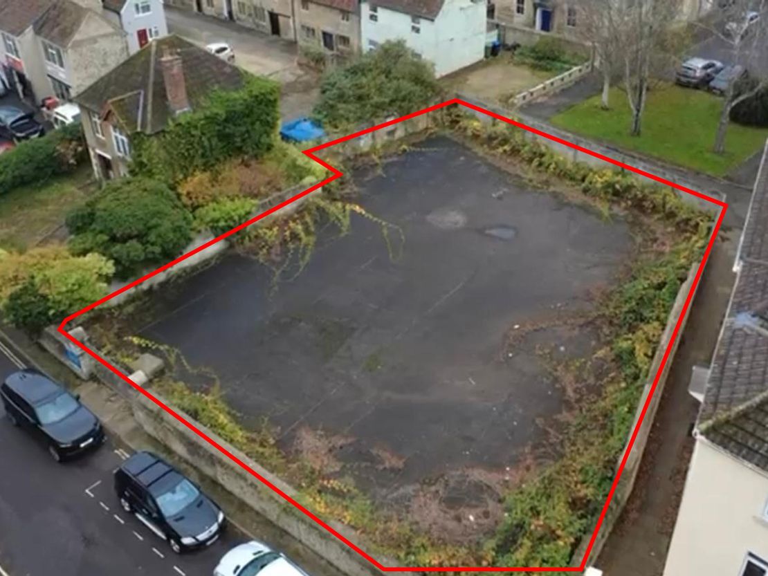 Bath Road, Melksham, Wiltshire, SN12 8AD