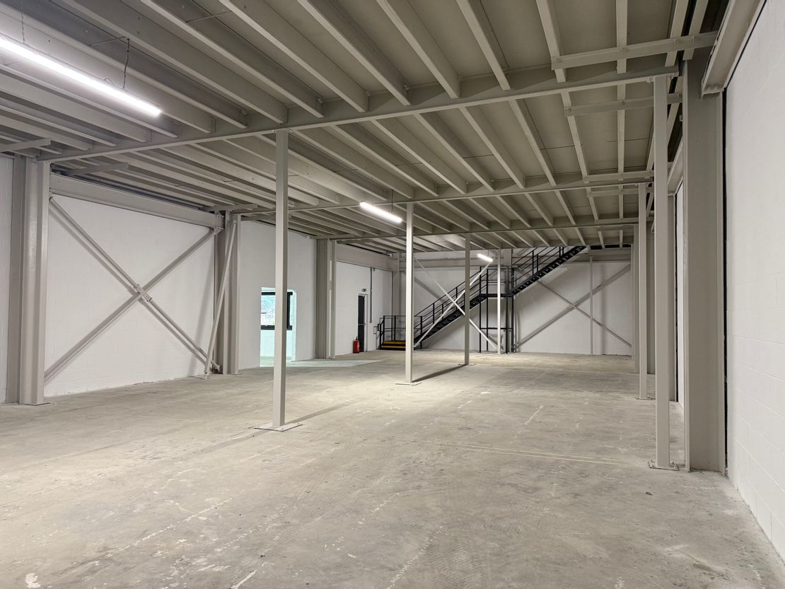 Warehouse With Yard, Blundell's Corner, Beverley Road, Hull, East Yorkshire, HU3 1XS