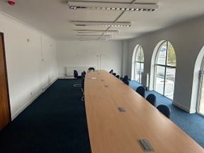 Property Image for 268 Bradford Road, Batley, West Yorkshire, WF17 6HT