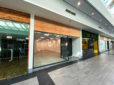 Property Image for 5 Hagley Mall, Cornbow Shopping Centre, Cornbow Shopping Centre, Halesowen, West Midlands, B63 4AJ