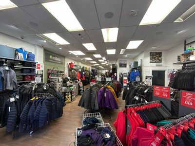 Property Image for Unit 10 St Marks Place Shopping Centre, Newark, Newark, Nottinghamshire, NG24 1XT