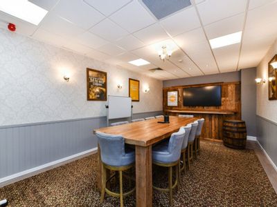 Property Image for Waterfront House, Technology Drive, Beeston Business Park, Beeston, Nottinghamshire, NG9 1LA