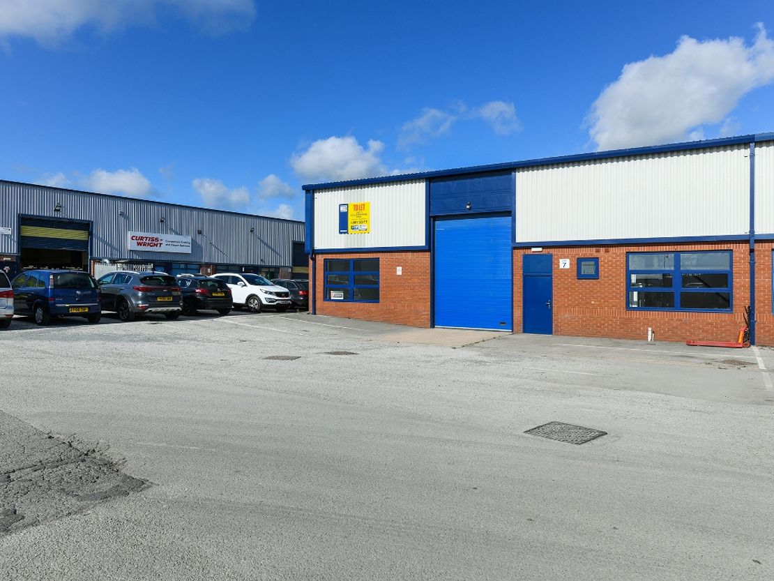 Unit 7 Ecclesbourne Park, Cotes Park Lane, Alfreton , Derbyshire, DE55 4RF