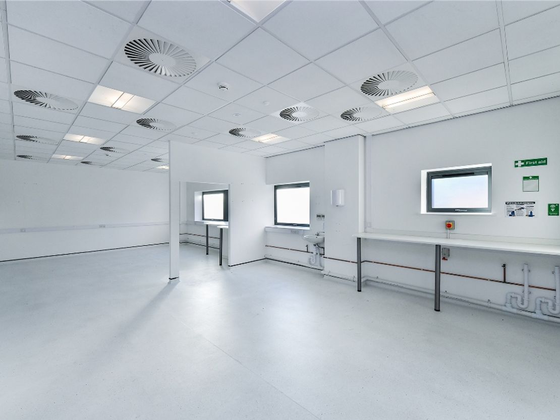 Ground Floor Suite, i2 Centre, Oakham Business Park, Mansfield, Nottinghamshire, NG18 5FB