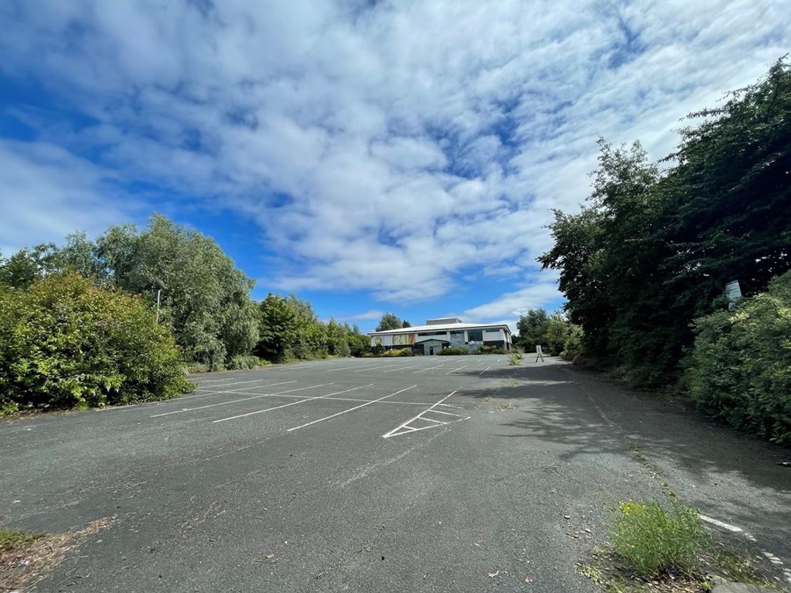 Hallens Drive, Wednesbury, Wednesbury, West Midlands, WS10 7DD