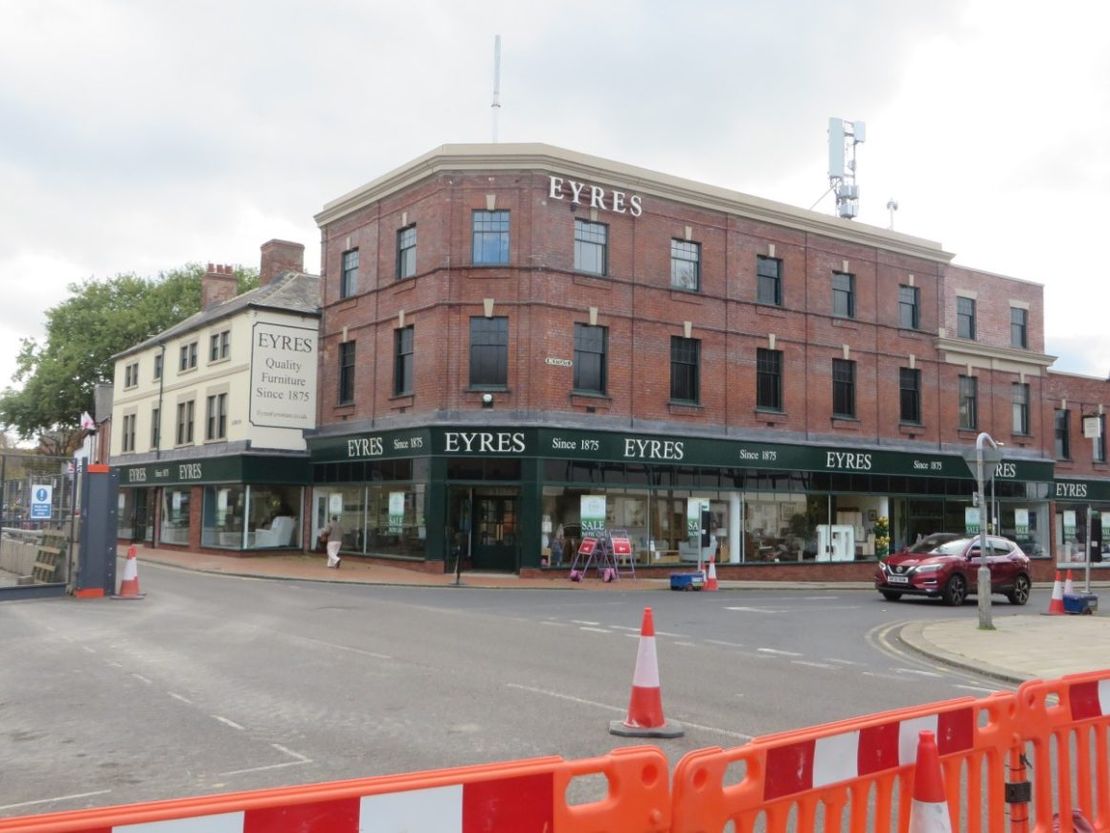2/2A Newgate Street and 13/15 Park Street, Worksop, Worksop, Nottinghamshire, S80 2HD
