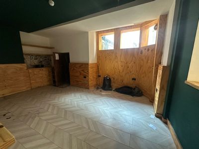 Property Image for Unit 1, 6 Weekday Cross, Unit 1, 6 Weekday Cross, Nottingham, Nottinghamshire, NG1 2GB