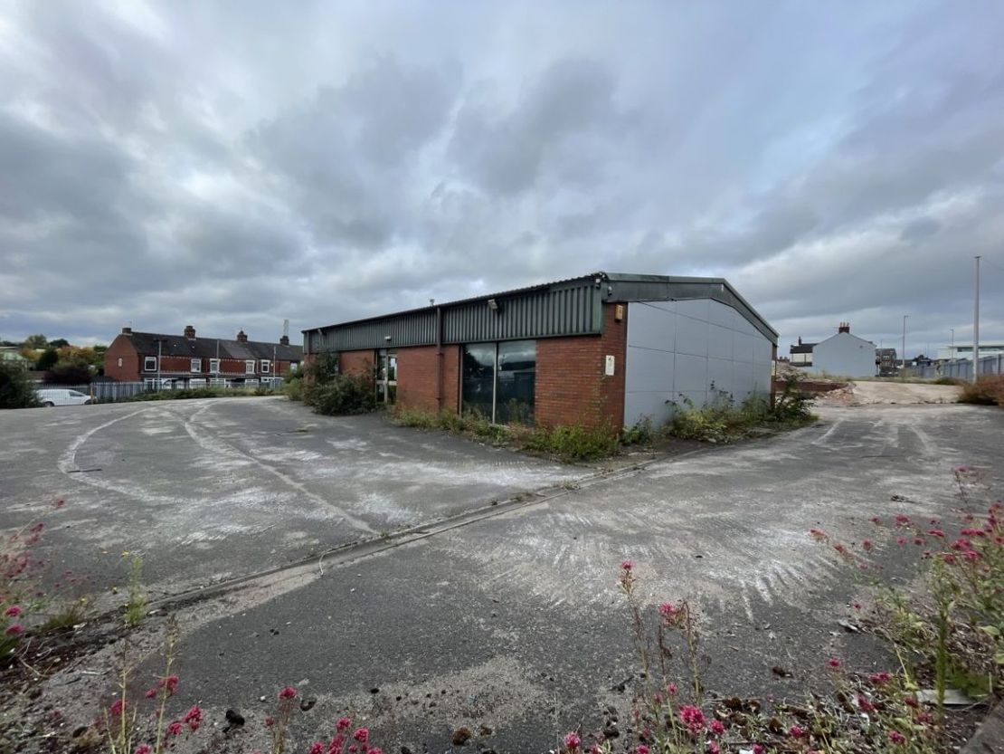 Scotia Road (A50), Williamson Street (A5271), Tunstall, Stoke on Trent, Stoke-on-Trent, ST6 6EQ