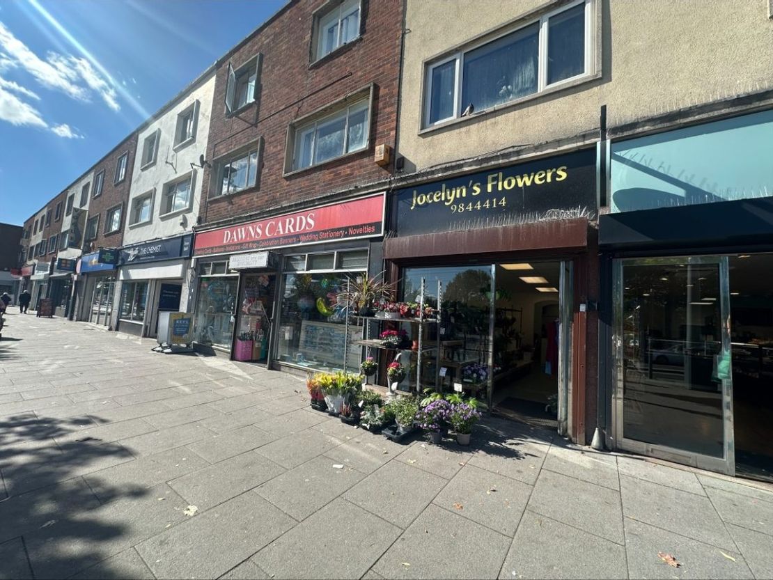 210a Southchurch Drive, Clifton, Clifton, Nottinghamshire, NG11 8AA