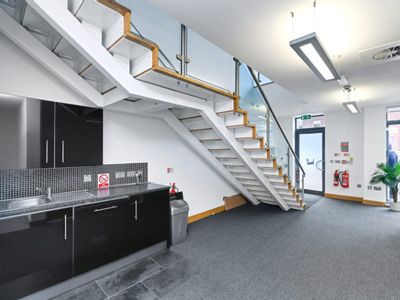 Property Image for 9 Poplars Court, Lenton Lane, Nottingham, Nottinghamshire, NG7 2RR