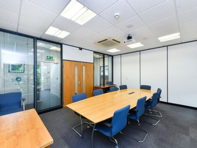 Property Image for First Floor, Unit 3, The Triangle, NG2 Business Park, NG2 Business Park, Nottingham, Nottinghamshire, NG2 1AE
