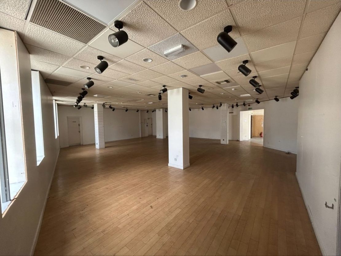 Unit 11 Princess of Wales Precinct, Dewsbury, Dewsbury, West Yorkshire, WF13 1NH