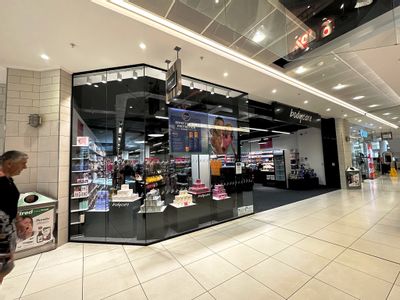 Property Image for Unit 3 Sailmakers Shopping Centre, Tavern Street, Ipswich, Suffolk, IP1 3BB