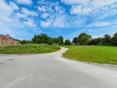 Property Image for Woodborough Village, Woodborough, Nottingham, Nottinghamshire, NG14 6BT