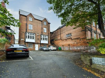 Property Image for Room 15, Nottingham Park Clinic, 36 Regent Street, Nottingham, Nottinghamshire, NG1 5BT