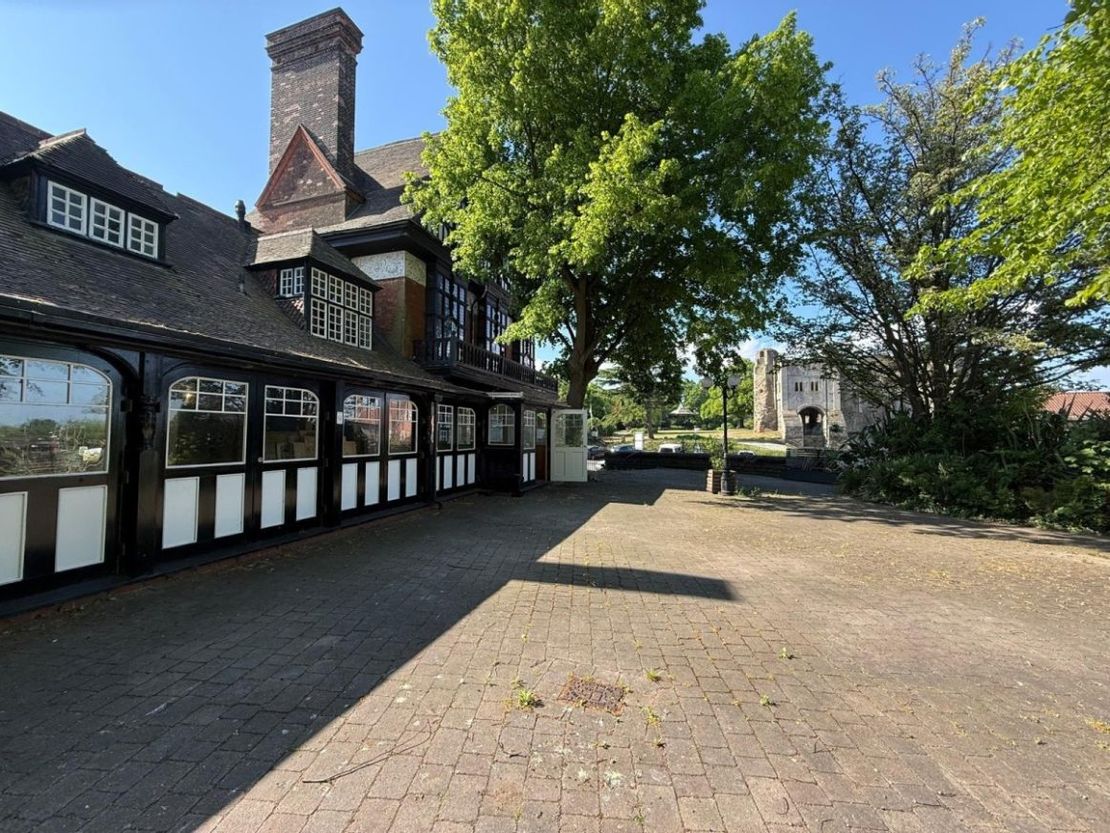 The Ossington, Beastmarket Hill, Newark, Nottinghamshire, NG24 1BH