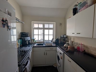 Property Image for 92-94 Long Street &amp; 1-14 Bakers Court, Atherstone, Warwickshire, West Midlands, CV9 1AP