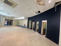 Property Image for 41 Market Place, 41 Market Place, Newark, Nottinghamshire, NG24 1EJ