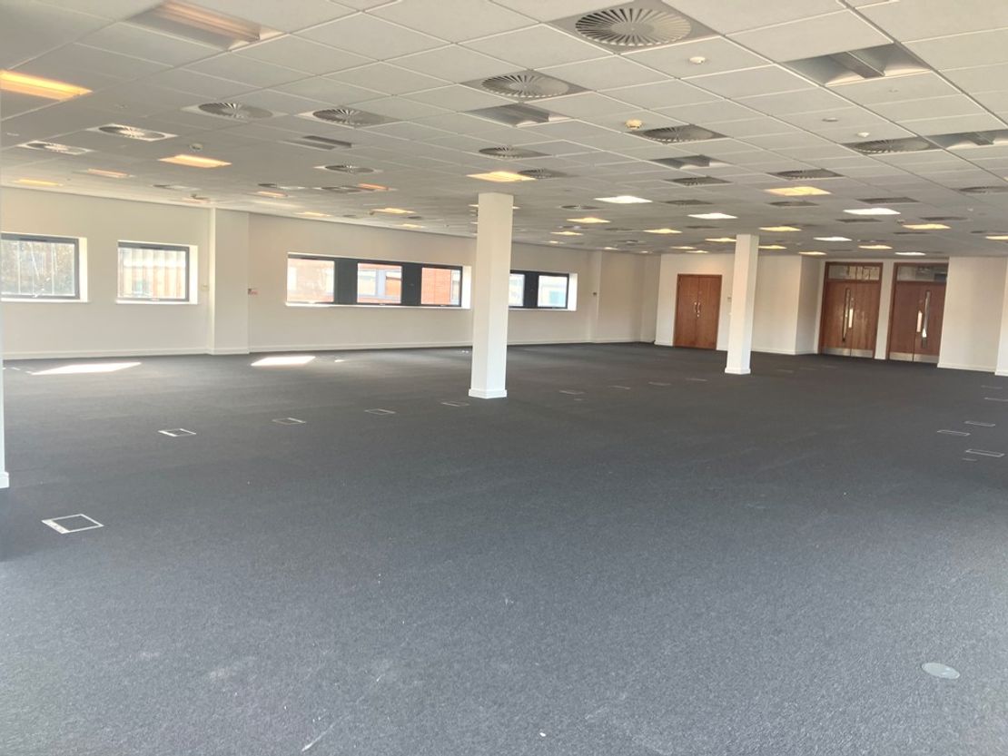 Suites 4 &amp; 5, First Floor, i2 Centre, Oakham Business Park, Mansfield, Nottinghamshire, NG18 5FB